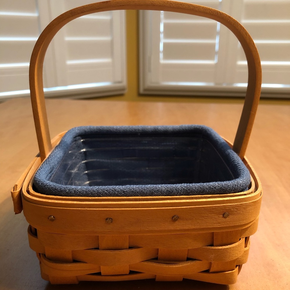 Longaberger Tarragon Booking Basket